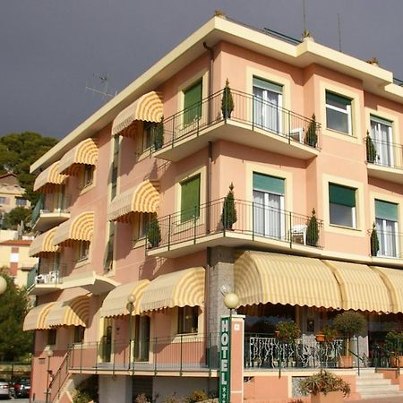 Hotel Garden Marina dʼMarina dʼAndora Eksteriør billede